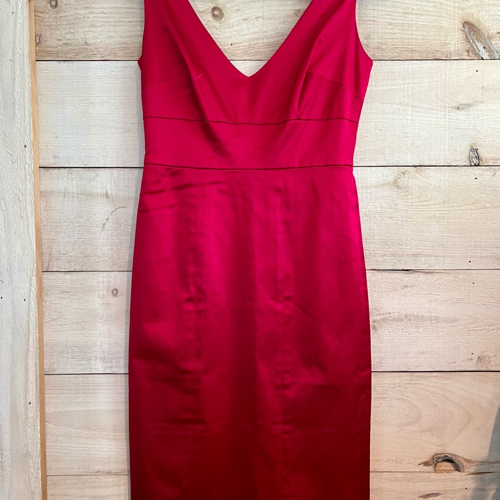 SLEEK Brand Red 100% Silk Fitted Dress. Lined. Sleeveless  - Size 4